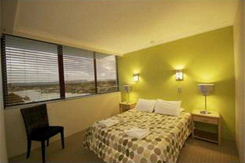 Capricorn One Beachside Holiday Apartments - Official Gold Coast Ngoại thất bức ảnh